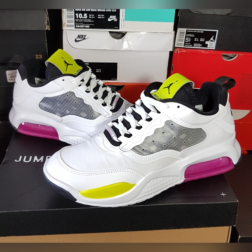 AIR Jordan Max 200 White-FUCHSIA Women's US SIZE 7.5 Brand New In Box
